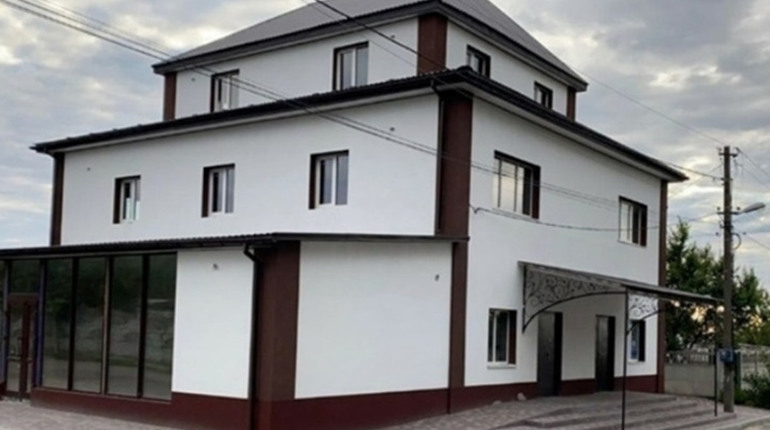 Інноваційна діагностика волосся у Фастові: у клініці «А-Медікал» з’явився сучасний трихоскоп