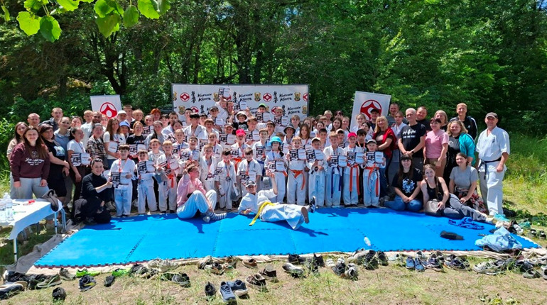 Більше ніж спорт: як карате виховує характер і об'єднує покоління на Первомайщині