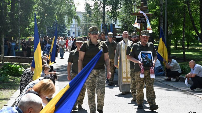 Плаче Золотоноша і Коробівка: на щиті Олег Мусікевич