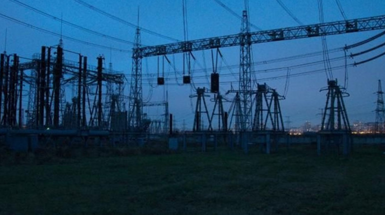 Масштабний блекаут на окупованих територіях: без світла залишилися Херсонщина та Запорізька область