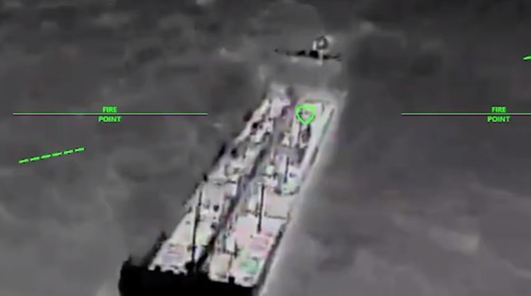 У Азовському морі уражено танкери, які забезпечували пальним окупований Крим