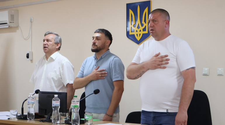 Відремонтують дороги та модернізують каналізаційну систему: перші рішення після політичної кризи