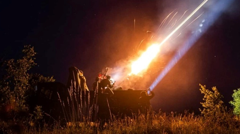 Щоденник війни. Тиждень двісті двадцять третій. Горіло довго і красиво. Чекаємо на нафтові дощі
