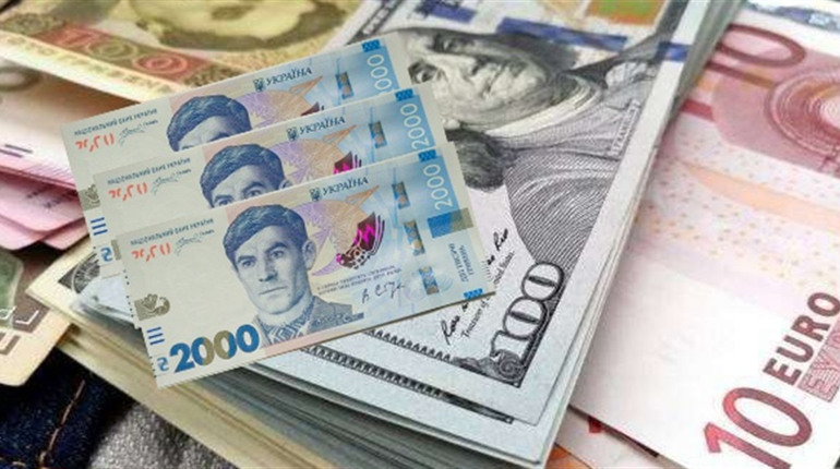 Курс долара та євро у липні 2026: чи зросте долар до 45 гривень