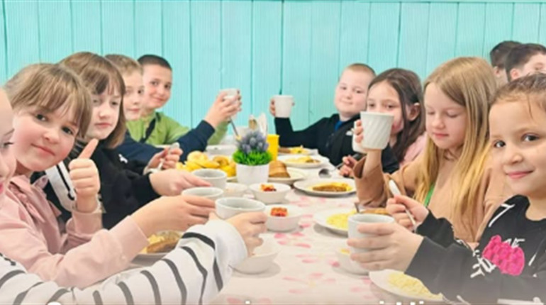У Ніжинській громаді продовжують програму безкоштовного харчування