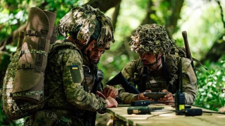 8 серпня: День військ зв’язку Збройних Сил України та інші свята, дати, події, народні прикмети