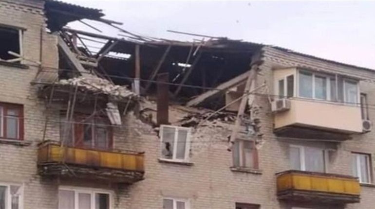 Вагнерівці штурмують Лисичанськ з півдня, а російські пропагандисти “воюють” біля стадіону Шахтар
