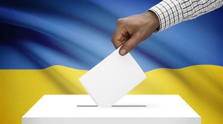 Мама – від Порошенка, донька – від Ляшка. Став відомим склад окружкому виборчого округу №13