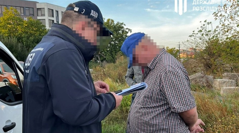 Одесит отримав 15 років: хотів викрасти та катувати людину в підвалі, вивішував російський прапор