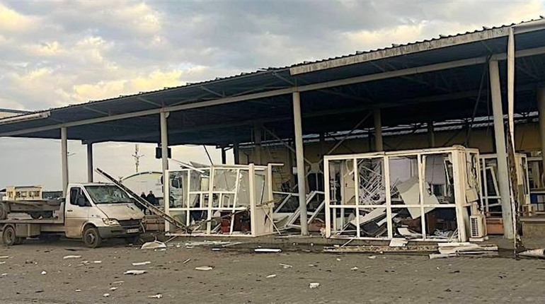 Пункт пропуску «Орлівка» призупинив роботу після атаки дронів: тривають відновлювальні роботи