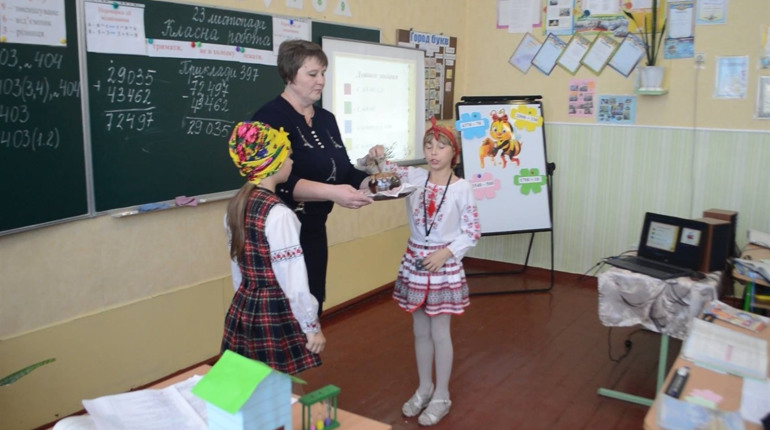 Попаснянка победила на областном этапе конкурса «Учитель года – 2019» 