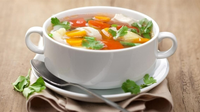 Чи потрібно їсти суп? Міфи та реальність : що каже наука