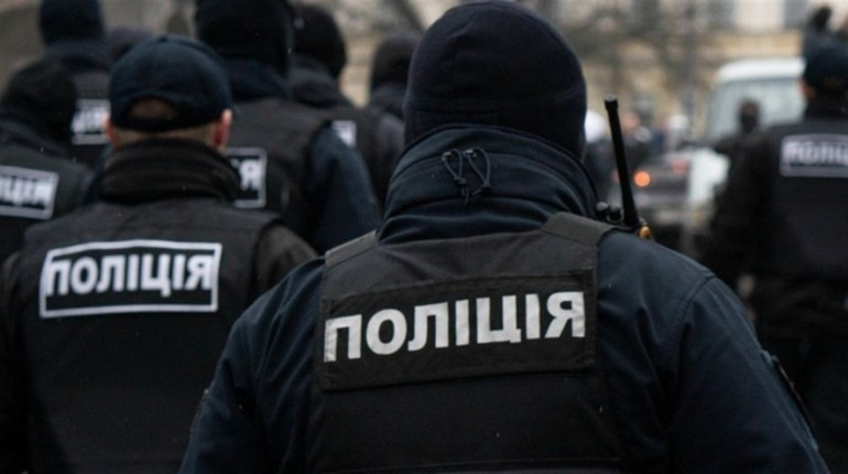 Поліцейські Черкащини повідомили про підозру двом фігурантам у "рейдерстві"