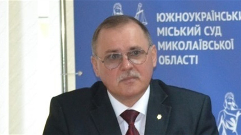 Суддя Савін більше не при мантії - Вища рада правосуддя ухвалила рішення