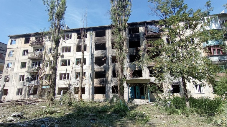 В Авдіївці обстрілами росіян поранило двох людей. Що відомо