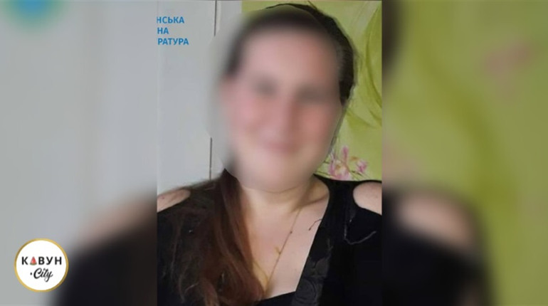 Збирала паспортні дані й передавала окупантам: На Херсонщині викрили ще одну ймовірну колаборантку
