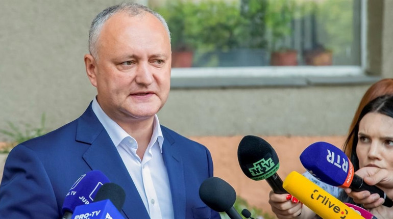 Чекає вторгенення росії: у Молдові українці поскаржились на експрезидента Додона