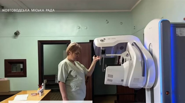 У лікарні Жовтих Вод з'явилися новий мамограф і 3D-рентген: коли вони запрацюють