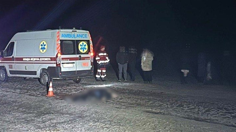 У смертельній аварії на Сарненщині загинув пішохід — водій із місця події втік