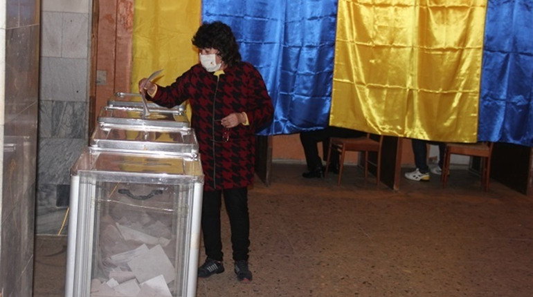 Зміни у депутатському корпусі: поіменний список депутатів Калинівської міської ради