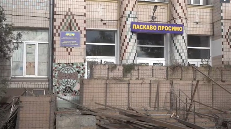 Росіяни видають обстріл їхньої бази в Херсоні за знищення цивільного об'єкта