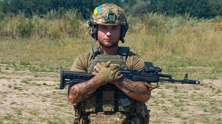 Після поранення на протезі повернувся в стрій, але загинув: історія південноукраїнця Іллі Щербакова