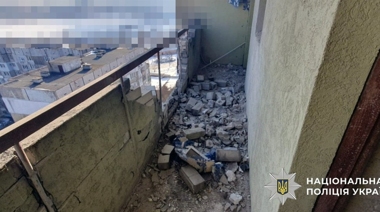Обстріли Херсонщини: російські терористи застосували артилерію, міномети, РСЗВ та безпілотники