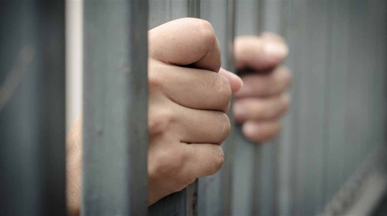 Двох херсонців засудили до 5 років ув'язнення за крадіжки в умовах воєнного стану