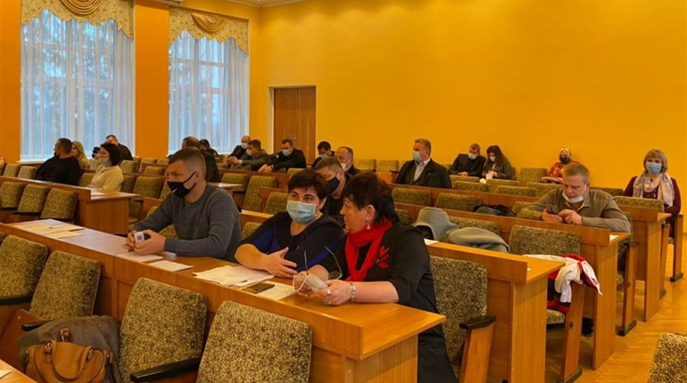 «Політичний демарш»: на сесії райради не було майже половини депутатів