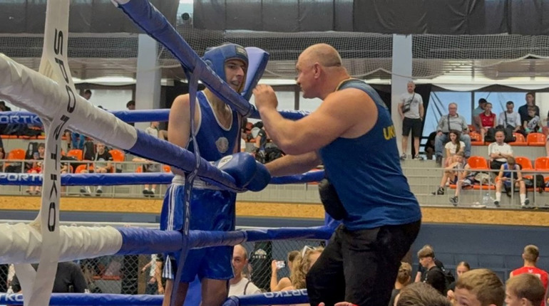 Звягельські спортсмени стали чемпіонами України з бойових мистецтв ICO