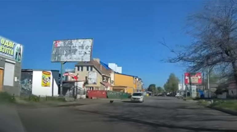 У Новій Каховці люди запасаються свічками