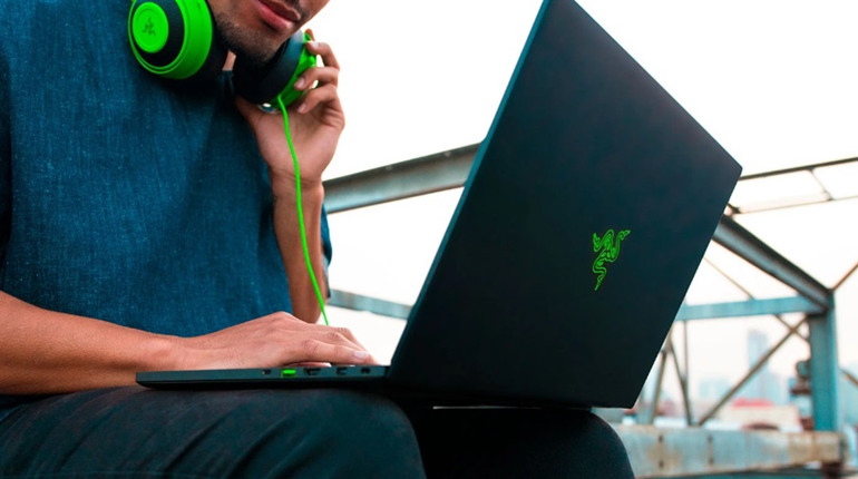 Як насолоджуватися улюбленими іграми з максимальною графікою навіть у подорожах