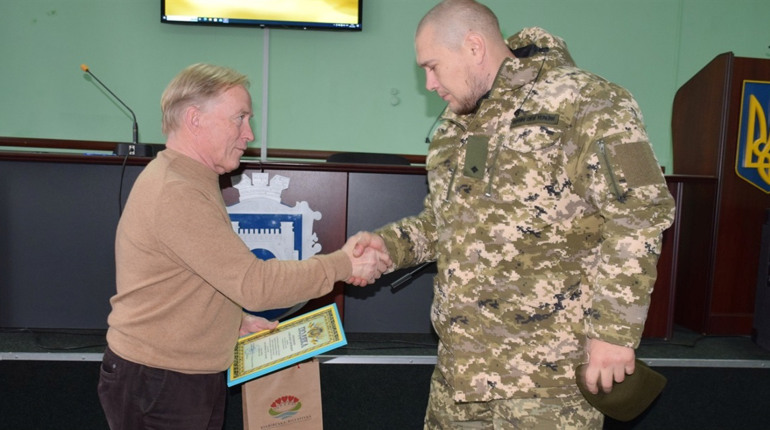 Біляївська міська рада розпочинає рік з донату: майже 350 тис грн направили на підтримку військовим