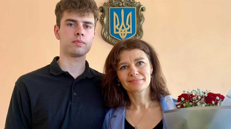 Червоноградці Любові Мартинюк присвоїли почесне звання "Мати-Героїня"