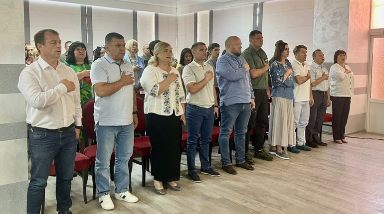 Покровчани урочисто відзначили День Конституції України