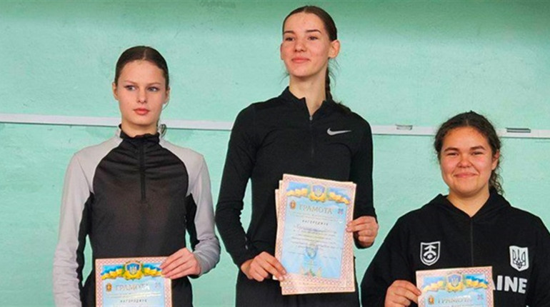 Тріумф старокостянтинівських спортсменів на обласному чемпіонаті з легкої атлетики