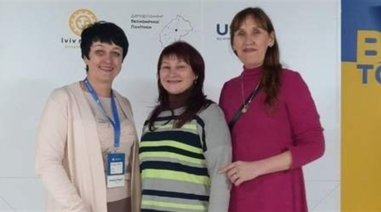 Замість текстилю - одяг для військових: як переселенка з Добропілля релокувала бізнес до Львова