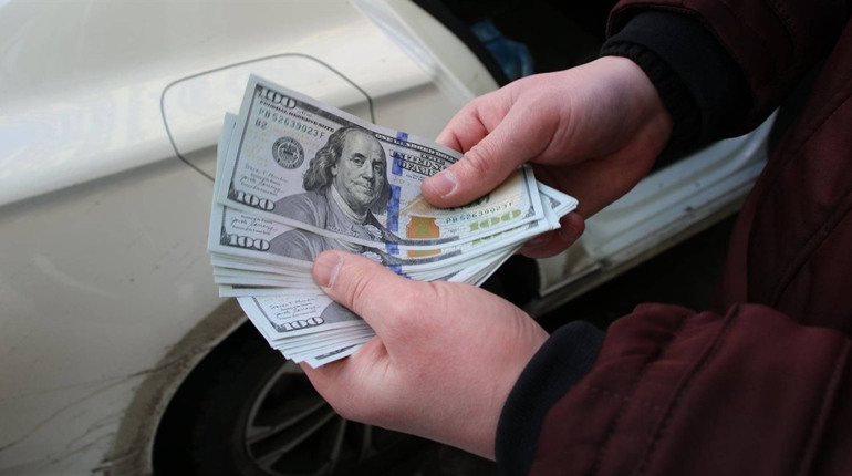 Корупція в Україні за 8 місяців