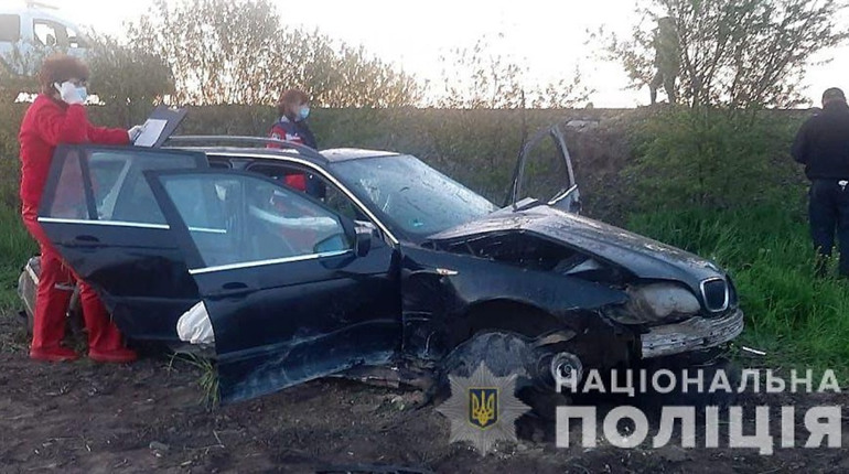 Травмовані водій та двоє пасажирів внаслідок дорожньо-транспортної пригоди біля села Муроване