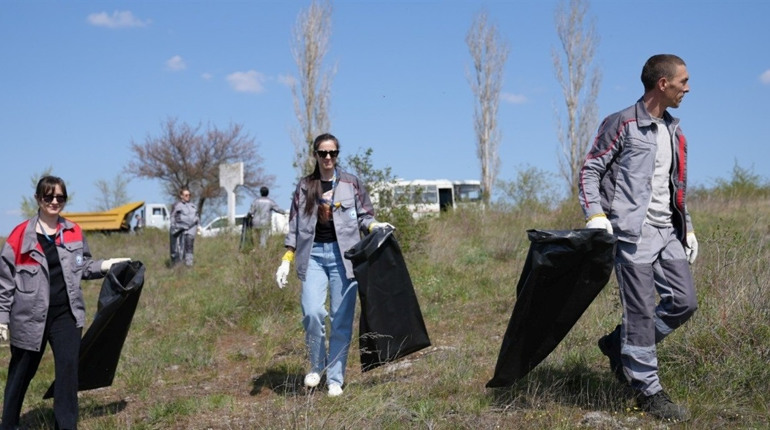 Еко-десант у дії: енергетики Південноукраїнської АЕС «зачистили» важкодоступні локації біля річки