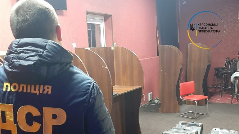 Азартні ігри на 14 моніторах