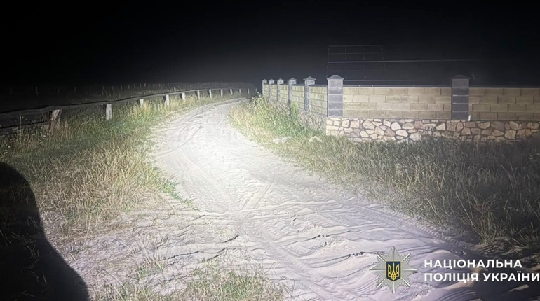 У Сарненському районі неповнолітній на мотоциклі в’їхав у бетонний паркан