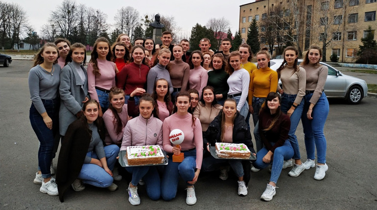 17 листопада: що святкують сарненці у цей день