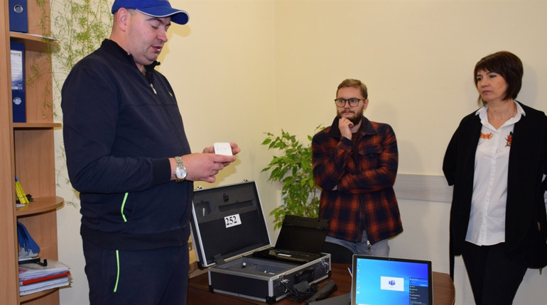 Мешканці Біляївської громади отримуватимуть адміністративні послуги вдома: хто і як може їх замовити