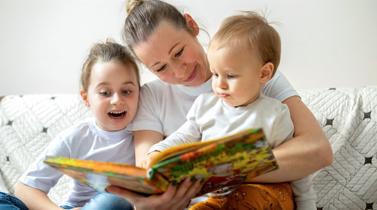 Книжки на 1000 грн для немовлят: у Раді хочуть розширити програму «єКнига»