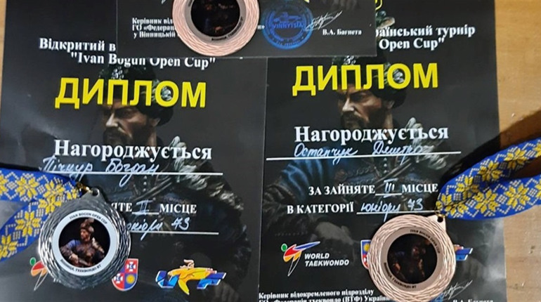 Старокостянтинівські тхеквондисти з медалями повернулись з Всеукраїнського турніру у Вінниці