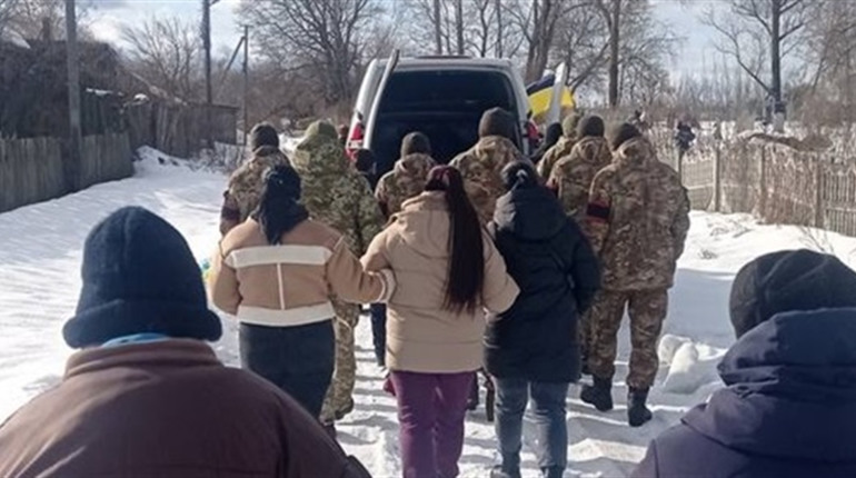 У селі Шевченкове попрощалися із захисником Іваном Бабієм, який помер на полігоні