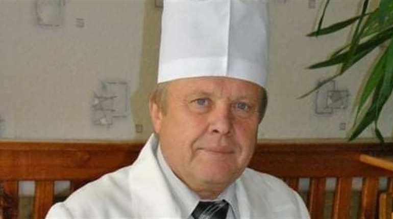 У вічність відійшов колишній головний лікар Глухівської ЦРЛ Володимир Лютов