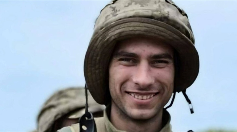 На щиті повертається додому захисник із Суботцівської громади Анатолій Мироненко