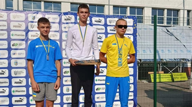 Командний чемпіонат України з легкої атлетики: старокостянтинівець Віталій Тарасюк став чемпіоном!